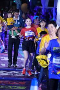 BIB: 3050, 403
                            <button type="button" onclick="openModal(26261123)" class="btn btn-primary btn-sm float-right btn-popup" data-toggle="modal" data-target=".modal-high-quality">
                        <i class="fas fa-shopping-cart"></i> Add to Cart
                    </button>
                                            <button type="button" onclick="isThisMe(26261123, true)" class="btn btn-success btn-sm float-right btn-popup btn-isme hidden" data-toggle="tooltip" data-placement="bottom" title="นี่คือรูปของคุณใช่ไหม คลิกที่นี่เพื่อเอาเข้าอัลบั้ม">
                        <i class="fas fa-plus"></i> Add to album
                    </button>
                    <button type="button" onclick="isThisMe(26261123, false)" class="btn btn-warning btn-sm float-right btn-popup btn-isnotme hidden">
                        <i class="fas fa-ban"></i> Remove from album
                    </button>